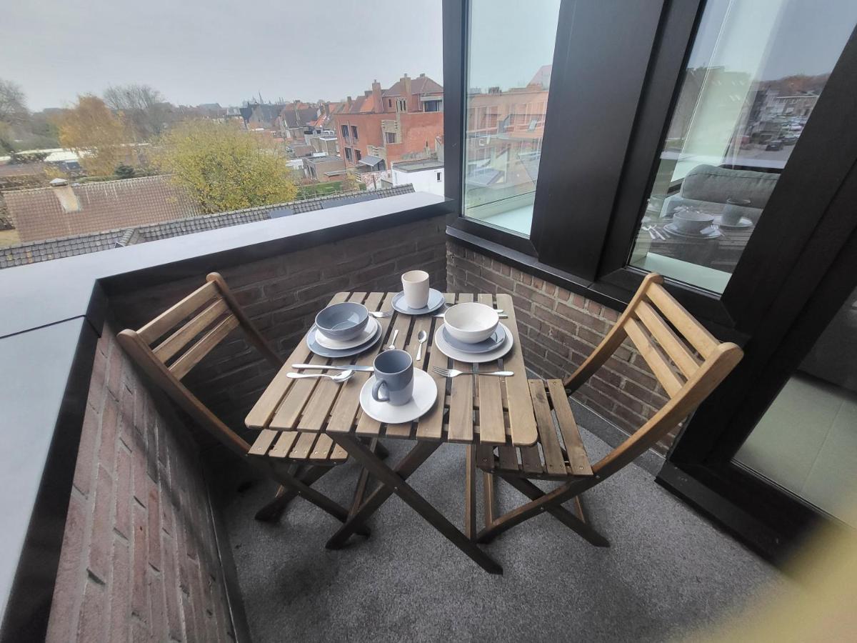 Gezellig Appartement In Brugge, Nabij Damme. المظهر الخارجي الصورة